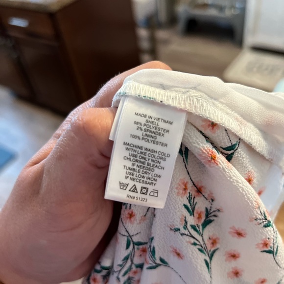 CeCe blouse - Picture 5 of 6